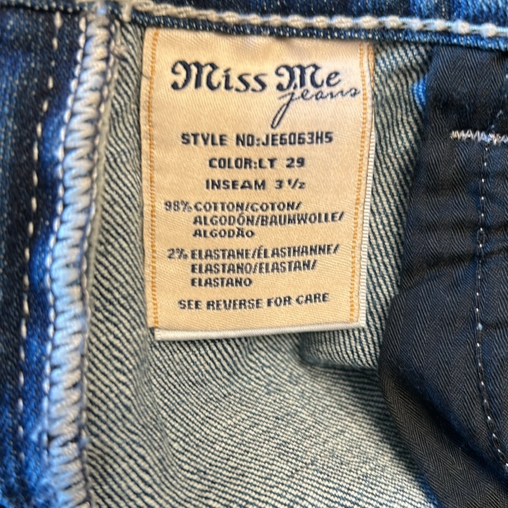 Miss Me 30 NWOT Blue Denim Jeans - Picture 11 of 16